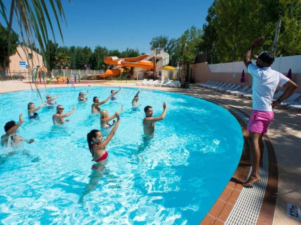 Mobil-home A Valras-plage Au Les Sables Du Midi Campsite